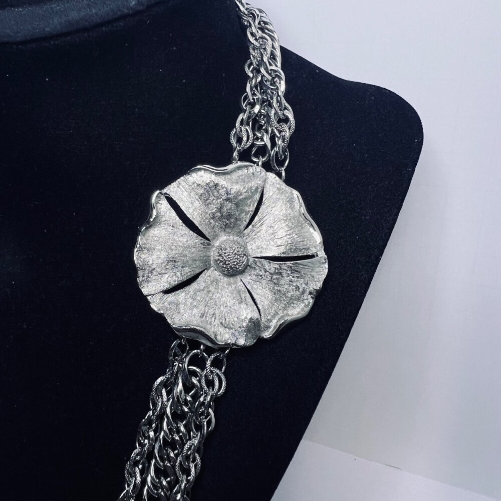 TAN Silver Tone Chunky Triple Strand Necklace With Flower Hook Clasp (5635) - Picture 2 of 7